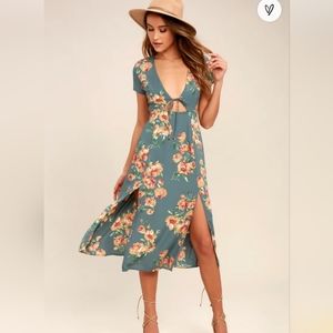 Lulu's Floral Midi Dress